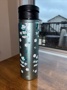 Disney Mickey Mouse Floral & Bee Stainless Steel Water Bottle - 22oz